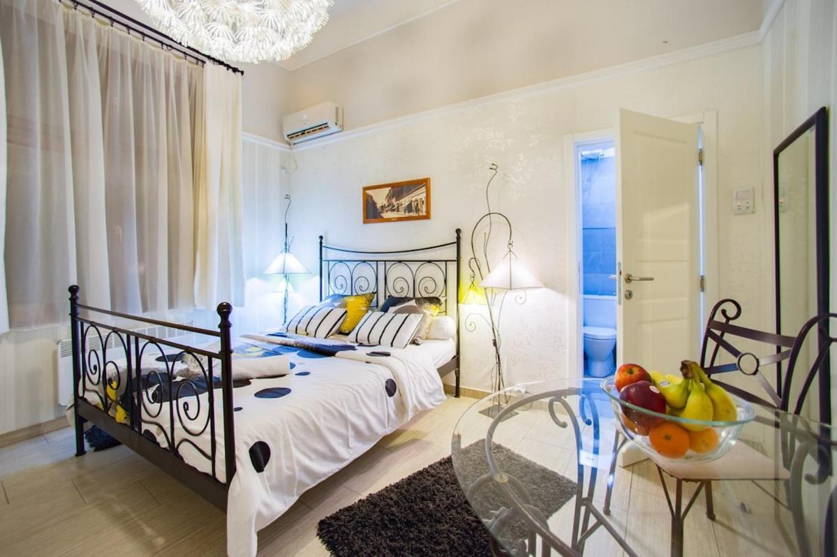 Central Charm Modern 2Br Apt-Free Parking Near เบลเกรด ภายนอก รูปภาพ